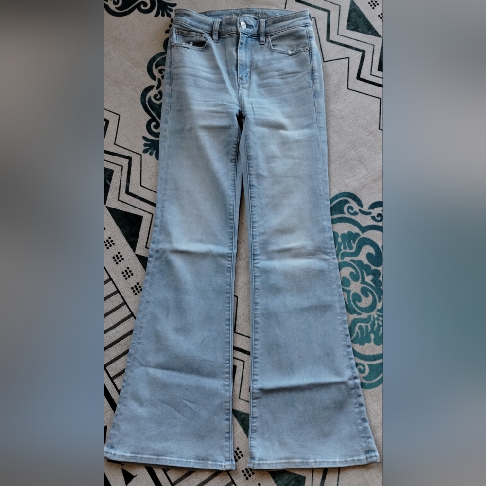 American Eagle Size 0 High Waisted Flare Jeans